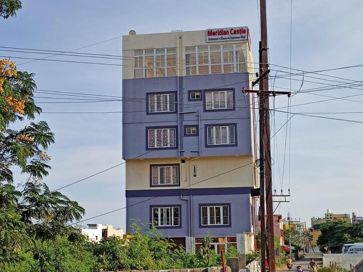 Hotel Meridian Castle Puducherry Exterior foto
