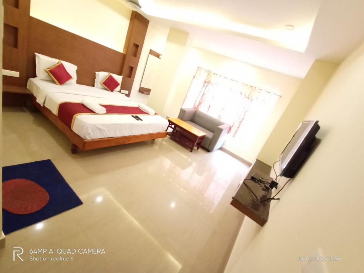 Hotel Meridian Castle Puducherry Exterior foto