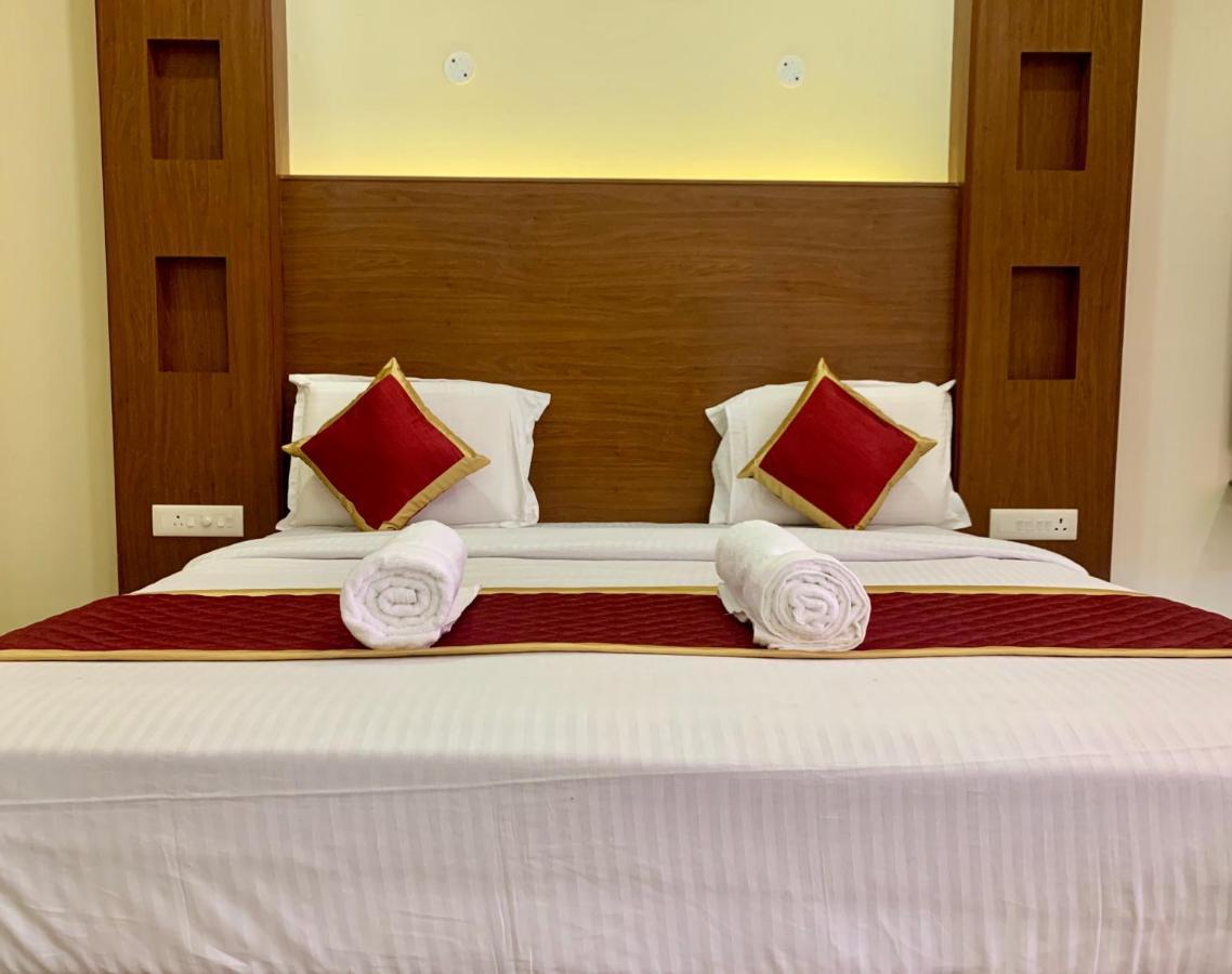 Hotel Meridian Castle Puducherry Exterior foto