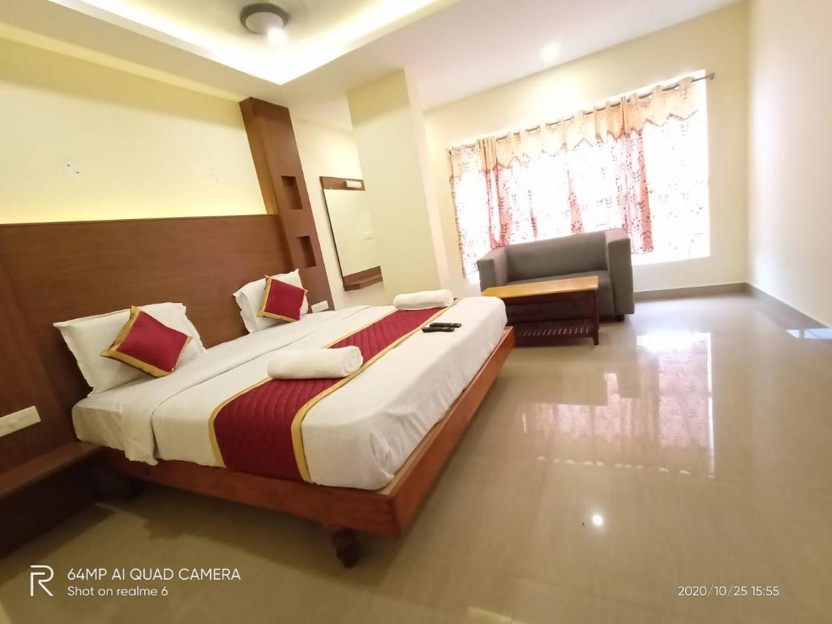 Hotel Meridian Castle Puducherry Exterior foto